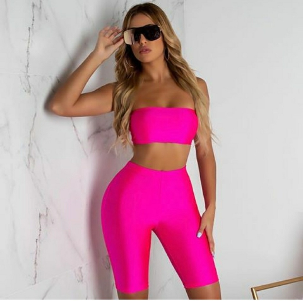Neon pink crop top & short